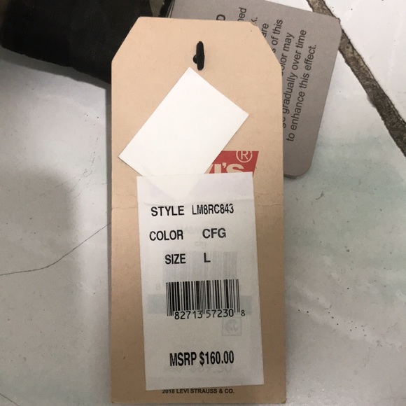 LEVI'S® Jacket Men's Camouflage Quilted (Large) - Picture 6 of 6